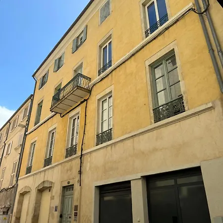La Halte Des Arenes De - Minimaliste - Ecusson Apartment