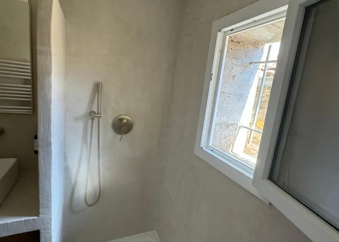 La Halte Des Arenes De - Minimaliste - Ecusson Lägenhet Nîmes